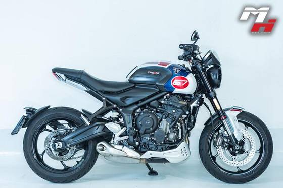 TRIUMPH TRIDENT 660 